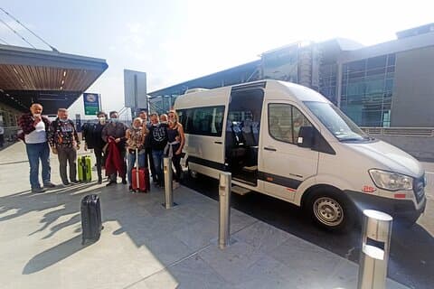 Quito Private Transport driver in English available for 8H