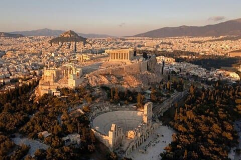 Luxury Private Day Tour of Athens: Acropolis, Museum & Plaka