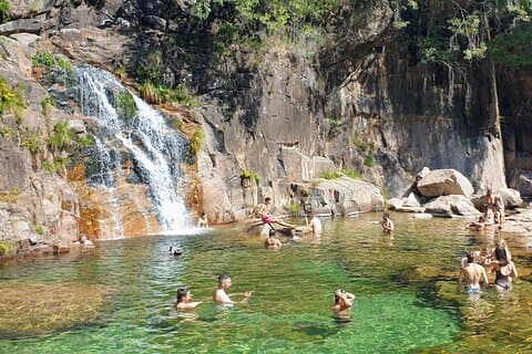 Gerês Natur, Vattenfall, God Lunch!Liten grupp,Erbjudande Vinflaska