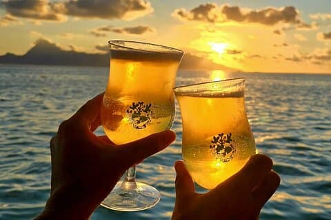 Unforgettable sunset against Moorea