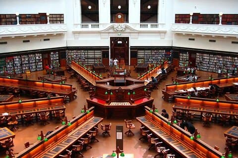 Führung durch das Egmore Museum und die Connemara Library im privaten Auto
