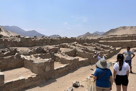 2 - Tagesausflug nach Caral und Peñico mit Lodgeaufenthalt