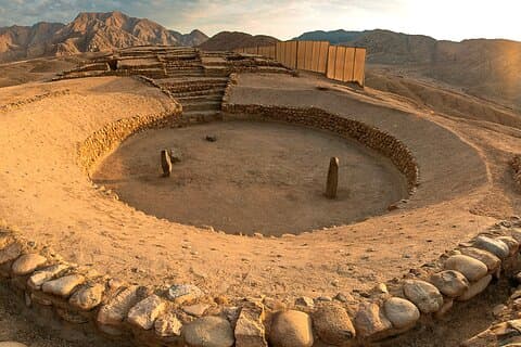 2 Day Private Tour of Ancient Coastals at Caral and Peñico