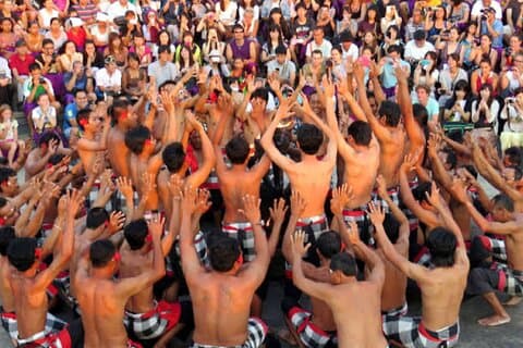 Coupe-file Uluatu Temple Kecak demi-journée Privé pick-up