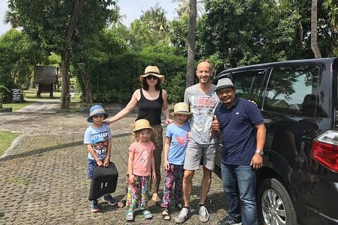 Explore Bali With Private Driver Guide