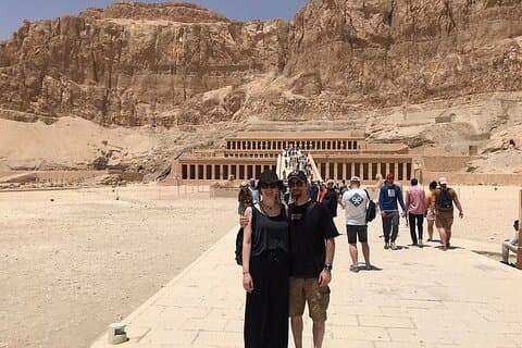 Excursão privada de dia inteiro em Luxor: Explore a Cisjordânia Tombs & Temples