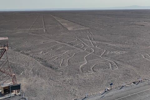 Chauchilla Tour and Nasca Lines by Land