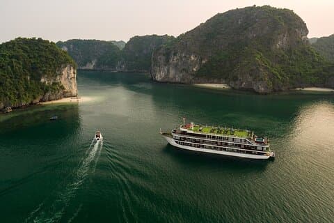 Luxus Halong & Lan Ha Bay Cruise 2D1N mit eigenem Balkon