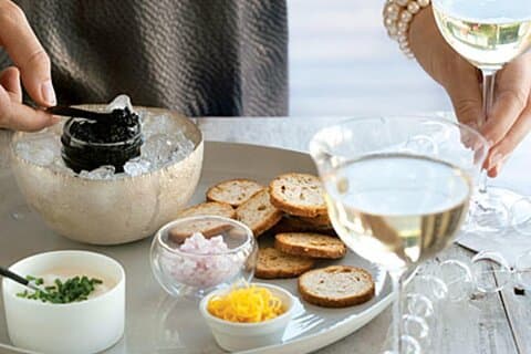 Degustação de champanhe e caviar com especialistas