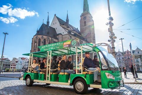 Pilsen Beer Bus for 18 år og eldre