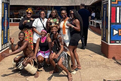 Visite du patrimoine culturel de Lesedi