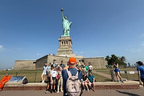 Frihetsgudinnan och Ellis Island Tour med reserverad färjeinträde