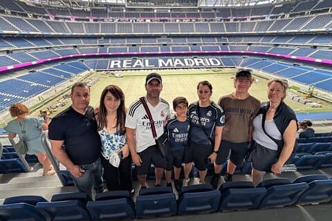 Tour por el estadio del Real Madrid y tapas con anfitrión local