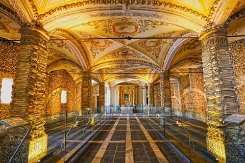 Évora-Rundgang : Kleingruppentour mit Kapelle der Knochen Tickets