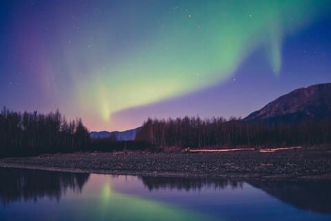 Up to 10 Person Northern Lights Viewing from Hatchers Pass Mine