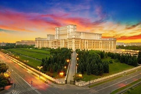 Tour privato di 6 ore di Bucarest