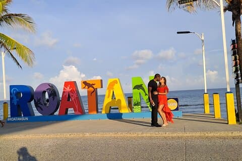 Private transportation in Roatan Honduras