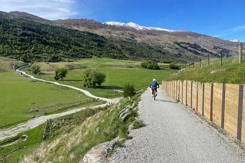 Queenstown Trails E-Bike Rental with Shuttle Service