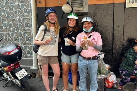 Visite à moto Saigon pierres précieuses cachées et dégustation de nourriture