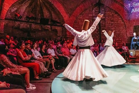Whirling Dervishes Ceremony i Istanbul