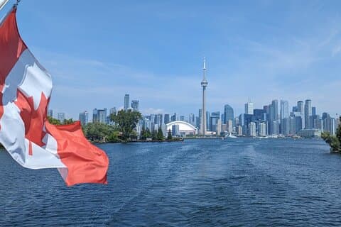 60-Minute Toronto Sightseeing Harbour Tour