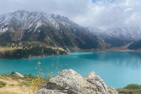Grand lac Almaty - 2511 mètres d'altitude