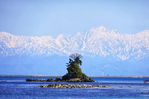 Amaharashi Coast & Shokawa Cruise from Kanazawa