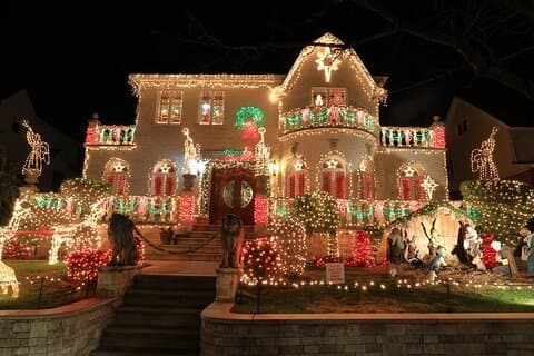 Dyker Heights Christmas Lights Privat Holiday Transfer