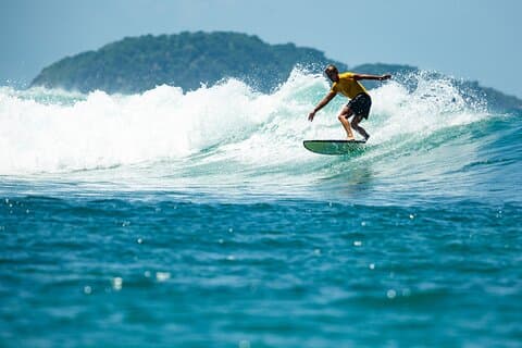 Lição de surf de Siargao para Principiantes com instrutor certificado