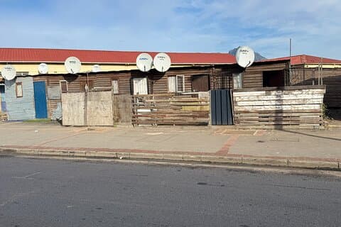 Visite des musées du canton de Langa et du district six avec transferts