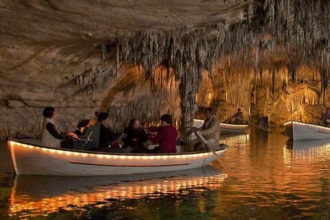Drach Caves and Cuevas dels Hams Day Trip