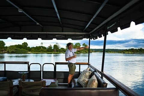Victoria Falls Luxe River Safari Elegant gastronomisch avontuur