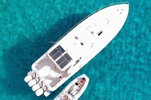 Intrepid 47' Luxury Performance Yacht 6 timmars hyra i Fajardo