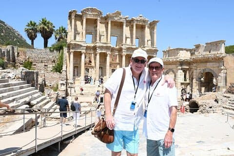 Lusso privato LGBTQ + esperienza di Efeso dal porto di Kusadasi