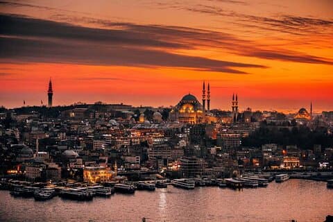 Tour a pie por Estambul y crucero opcional al atardecer