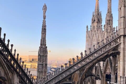 Duomo Cathedral på taket og HopOn HopOff-billett i Milano
