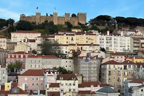 Oplev Lissabon i stil Privat Tuk Tuk Tour