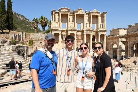 Excursion privée familiale à Ephèse et Vierge Marie au départ du port d'Ege