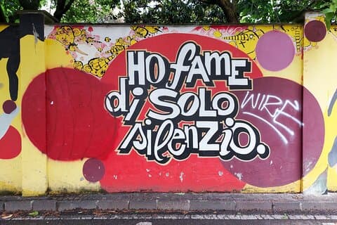 Milan city game : Arte callejero e Historias en la zona de Navigli