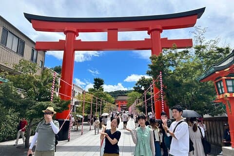 Trångboddiga Kyoto: Fushimi Inari, Nijo Castle & Kinkaku-ji