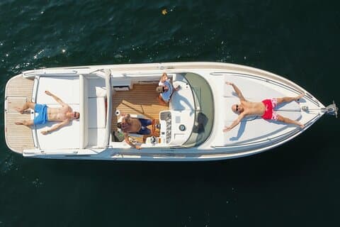 Private Tour Lake Como - 2h of Villas, Photos, Openwine & Swim
