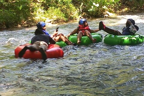 Jamaica River Rapids Drift em Tranquilidade