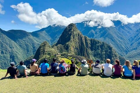 2-Day Inca Trail to Machu Picchu with VistadomeTrain