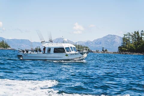 30' Private Halibut and Salmon Fishing Charter