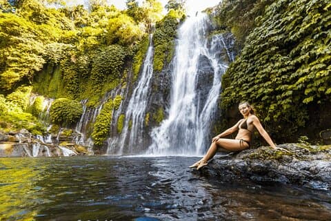 Hoteller i nærheden af Banyumala & Pucak Manik Waterfalls