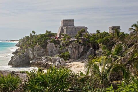 Upptäck Cenotes Casa Tortugas & Tulum Ruins Adventure från Cancún