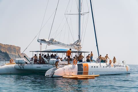 Golden Coast Sailing Tour for 3.5 hours in Ponta da Piedade Lagos