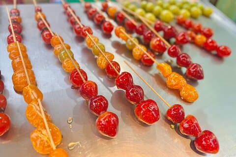 Tour gastronómico privado a pie en el mercado nocturno de Ningxia (10 alimentos incl.)