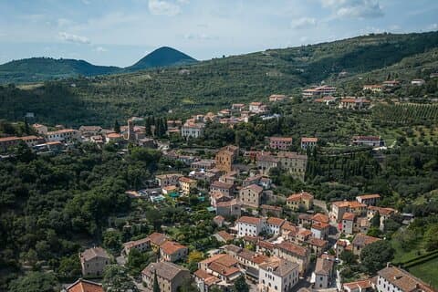 From Abano Montegrotto Tour to Arquà Petrarca medieval village