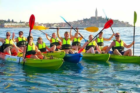 Kayaking and snorkeling trip,free drinks on the island and photo